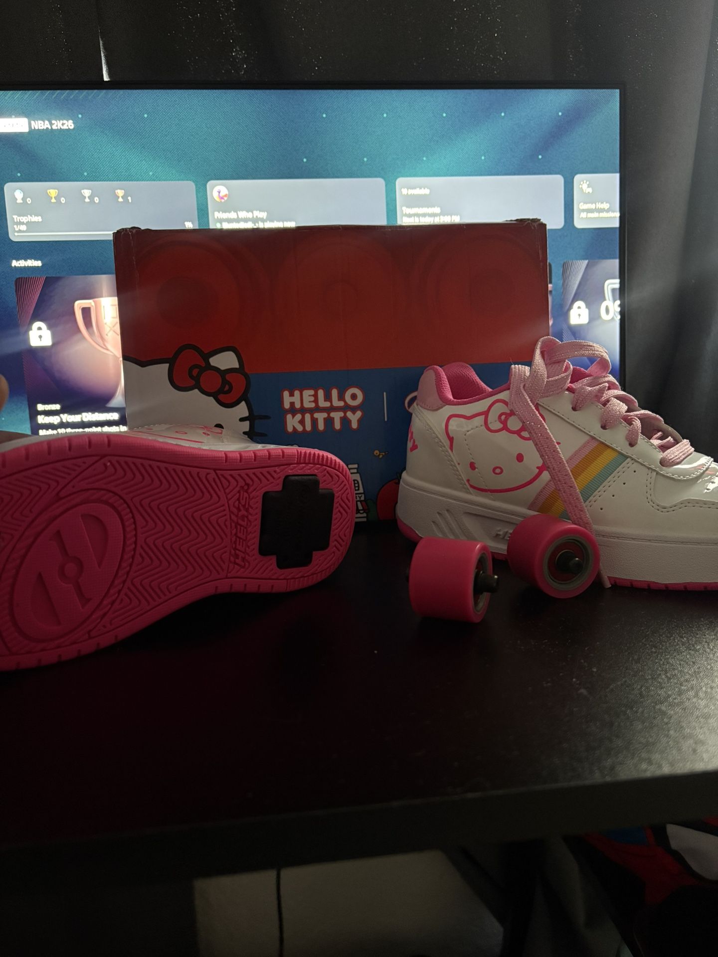 Hello Kitty Heelys
