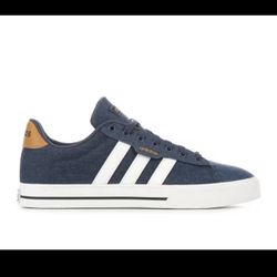 MEN'S ADIDAS DAILY 3.0 SNEAKERS Size 9