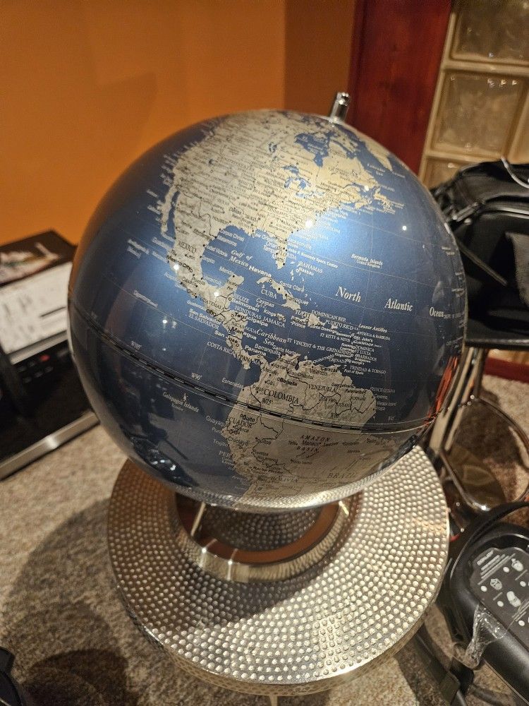 Decorative Desktop/ mantle / World 🌎 Globe 