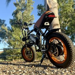 Fat Tire Mini E-Bike