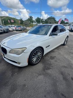 2011 BMW 750i