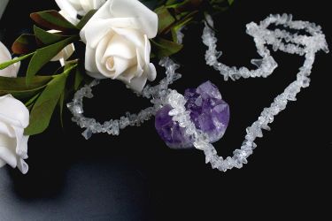 BRAND NEW! 31.5" Natural Crystal Necklace/Double-Layer Choker