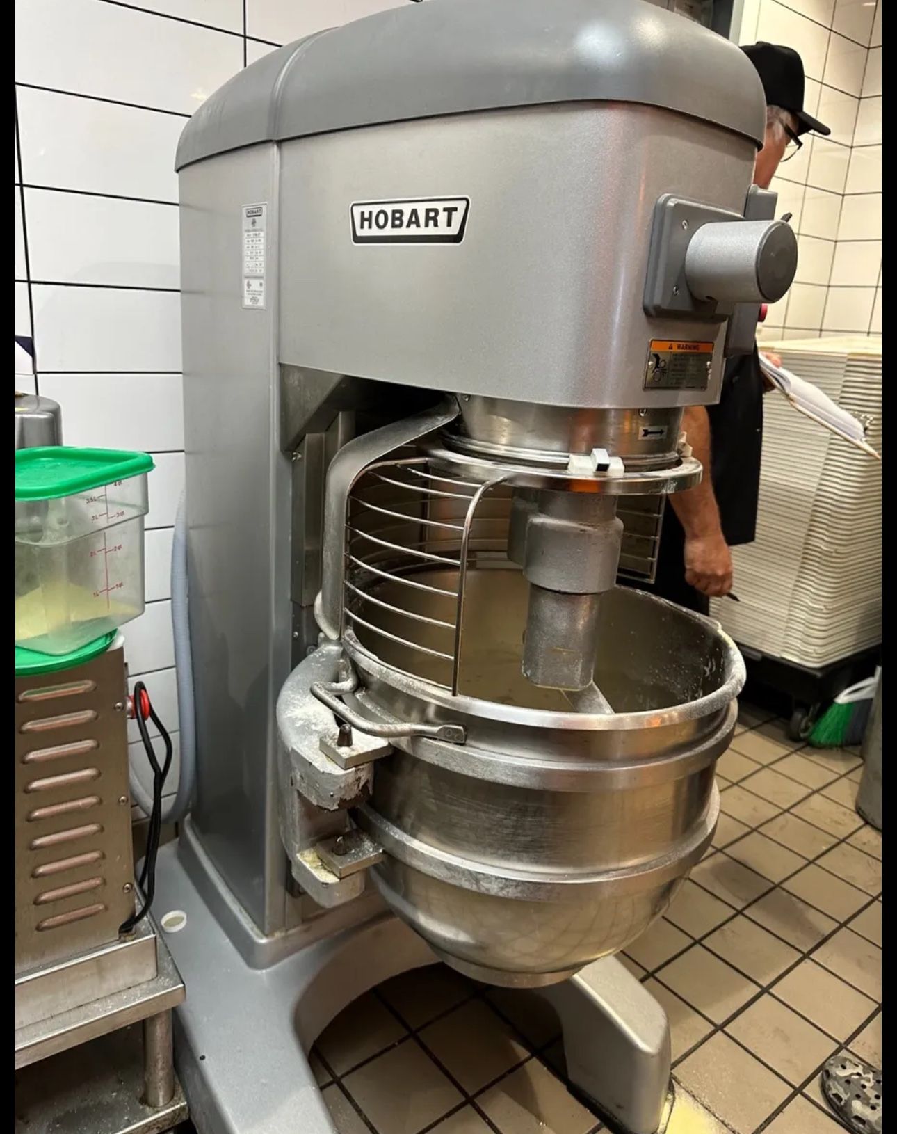 Hobart HL662-1STD 60-Quart Legacy Pizza Floor Mixer