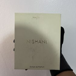 NISHANE HACIVAT 100 ml 3.38 Fl. Oz. 85% Full 