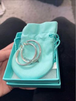 Tiffany Hoops