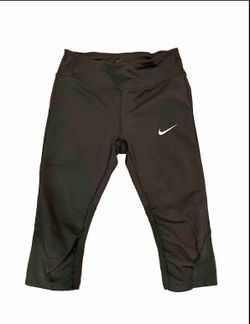 Black Nike Dri Fit Capris