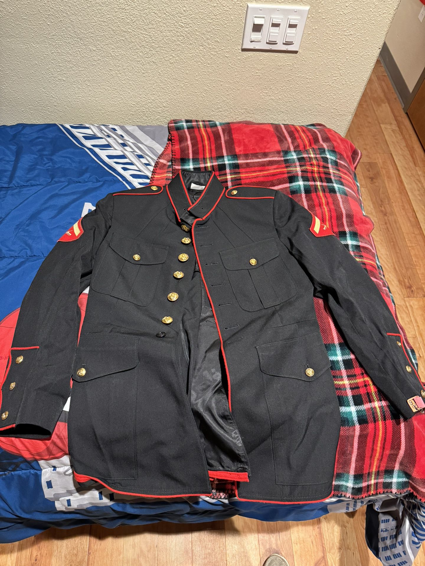 USMC Dress Blue Coat 