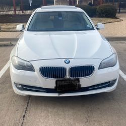 2012 BMW 528i