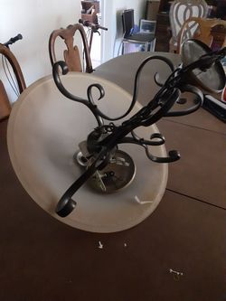 Hanging dinning room light