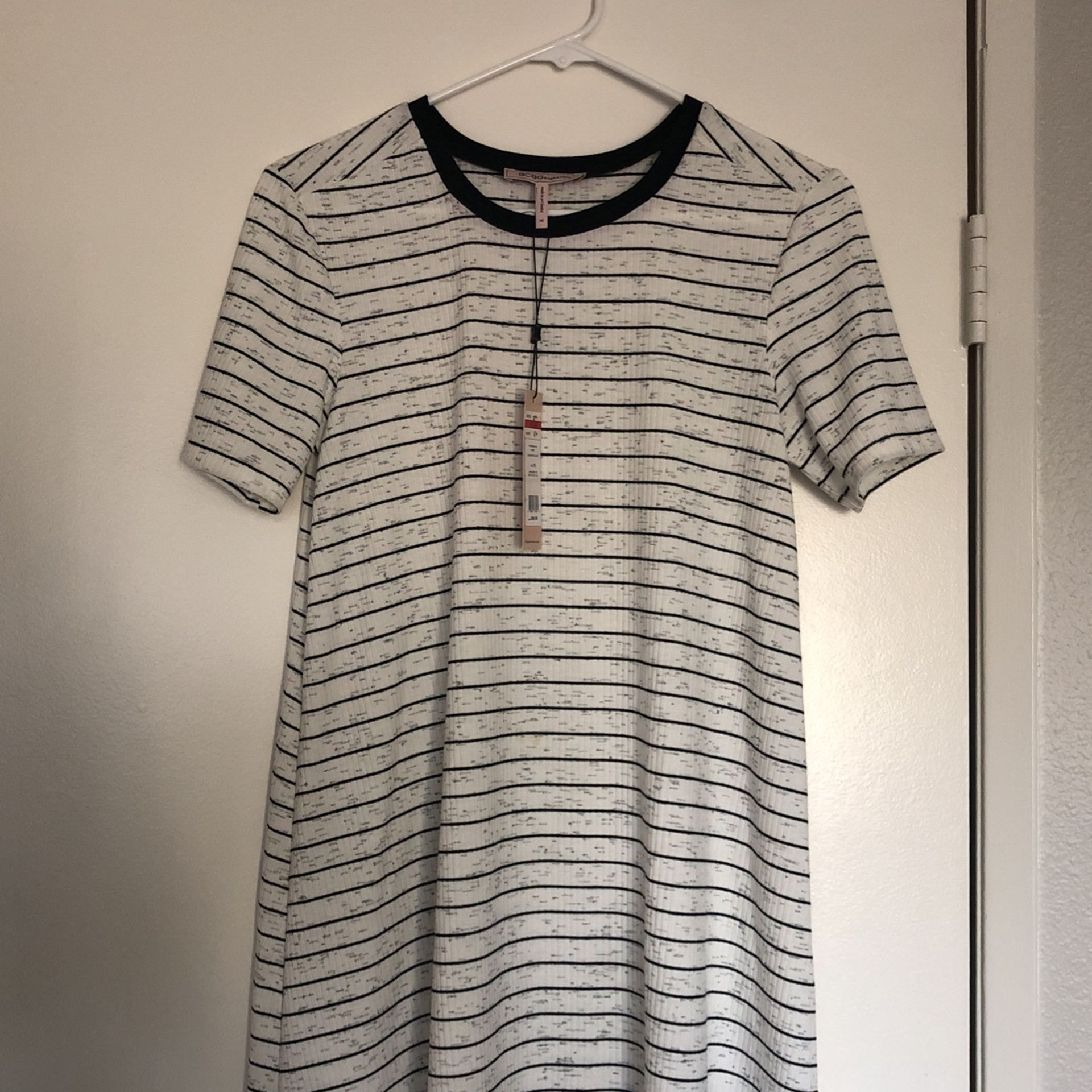 BCBG Casual Dress/Nightgown
