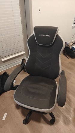 gaming chair