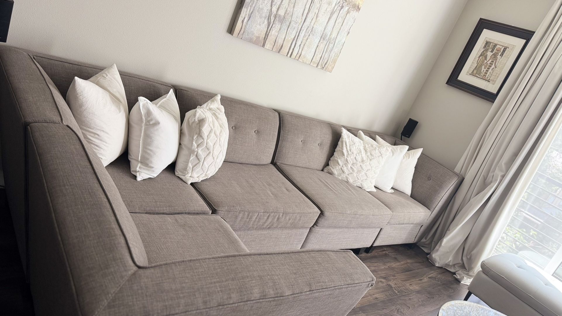 ✨ Macy’s Radley Modular 5-Piece Sectional Sofa – Excellent Condition