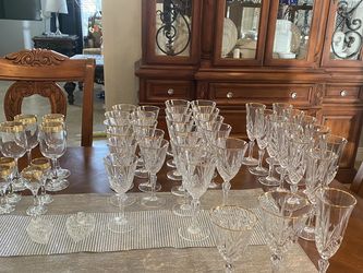 Cristal Set of Wine Glasses
