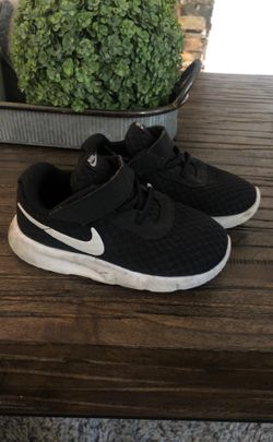 Nike shoes 7c toddler