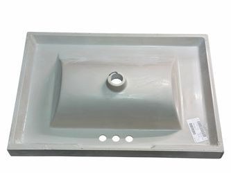 Glacier Bay 31” Vanity Top Sink White Cultured Marble - New Open Box