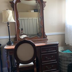 Bedroom Set And Vanity