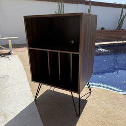 Record Player Stand