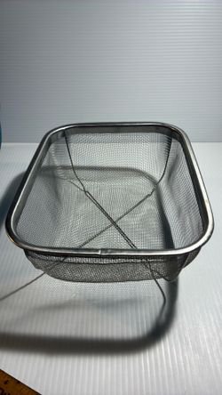 Strainer oblong metal