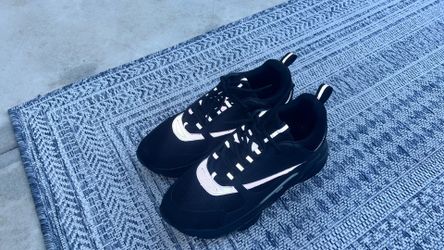 Dior b22
