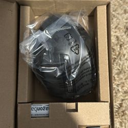 Amazon Basics Computer Mouse Wireless, Ergonomic, 2.4 GHz Optical, DPI Adjustable, Compatible With PC, Mac, Laptop, Black  $10