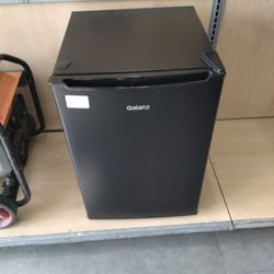 Galanz Refrigerator 