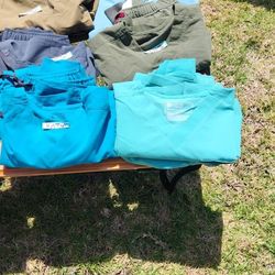 Scrub Sets Size 6-x-small & 2- Smalls