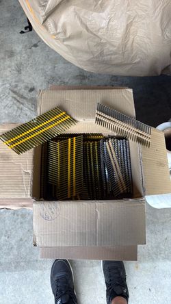Framing Nails half a box 2 Sizes