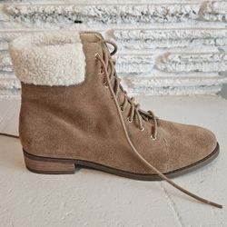 Women's Suede Boots