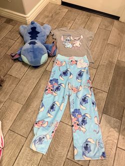 Girls Stitch pajama set with plush