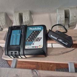 Makita 18v fast charger and 18v battery