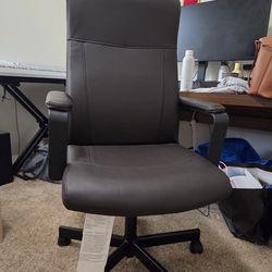 IKEA MILLBERGET Swivel Chair – Murum Black