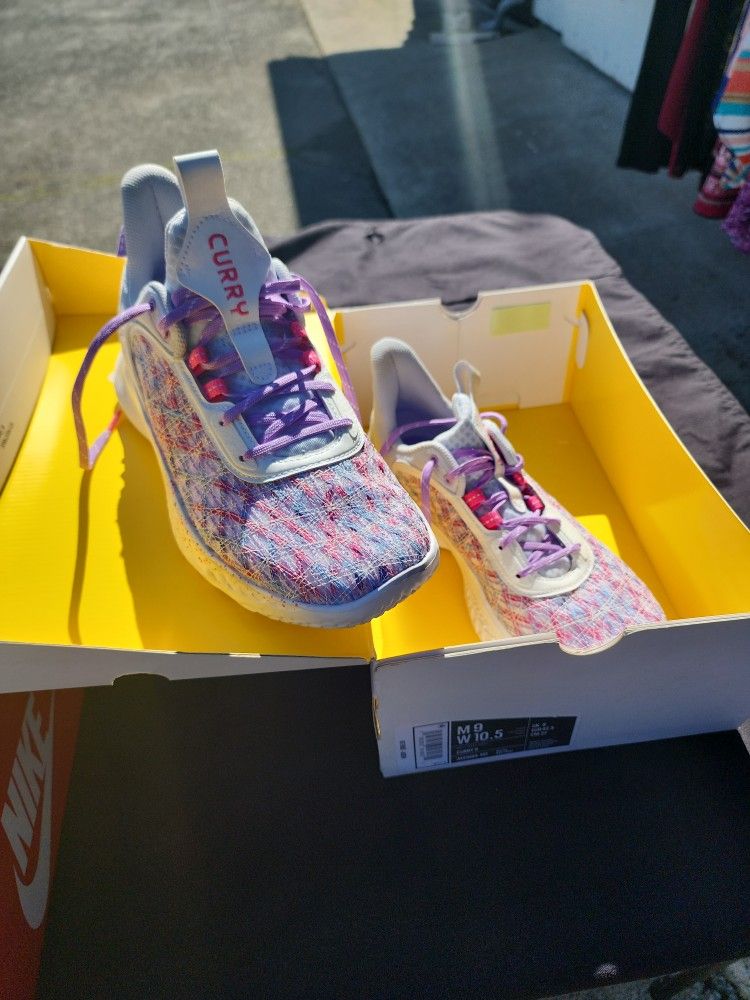 Under Armor Curry 9 Women Size 10.5