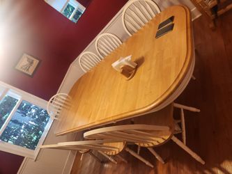 Dinning table and 8 chairs