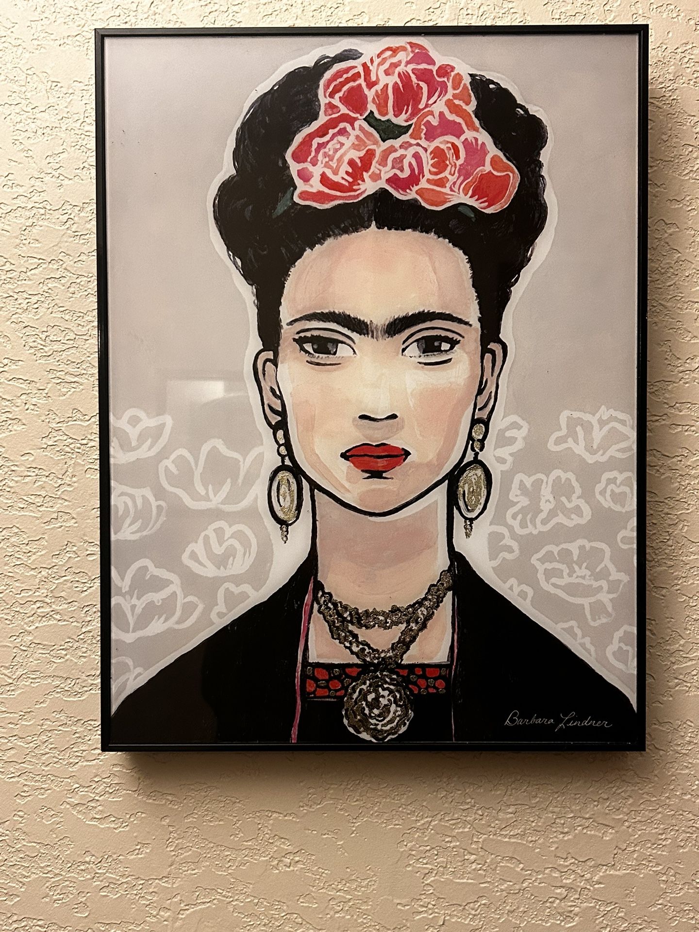 Beautiful, chic Frida Kahlo framed portrait