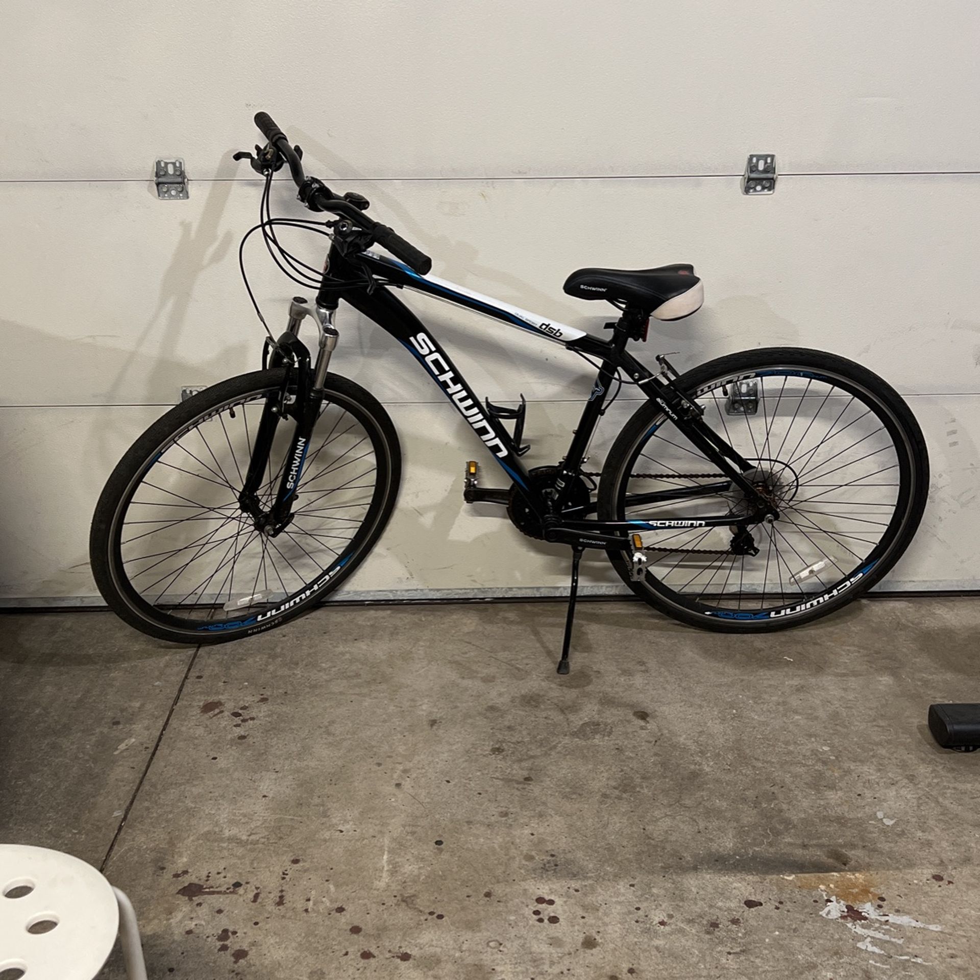 Schwinn DSB Dual Sport Unisex Hybrid Bike 