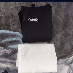 Supreme 120$ For Both Right Now Both Large 