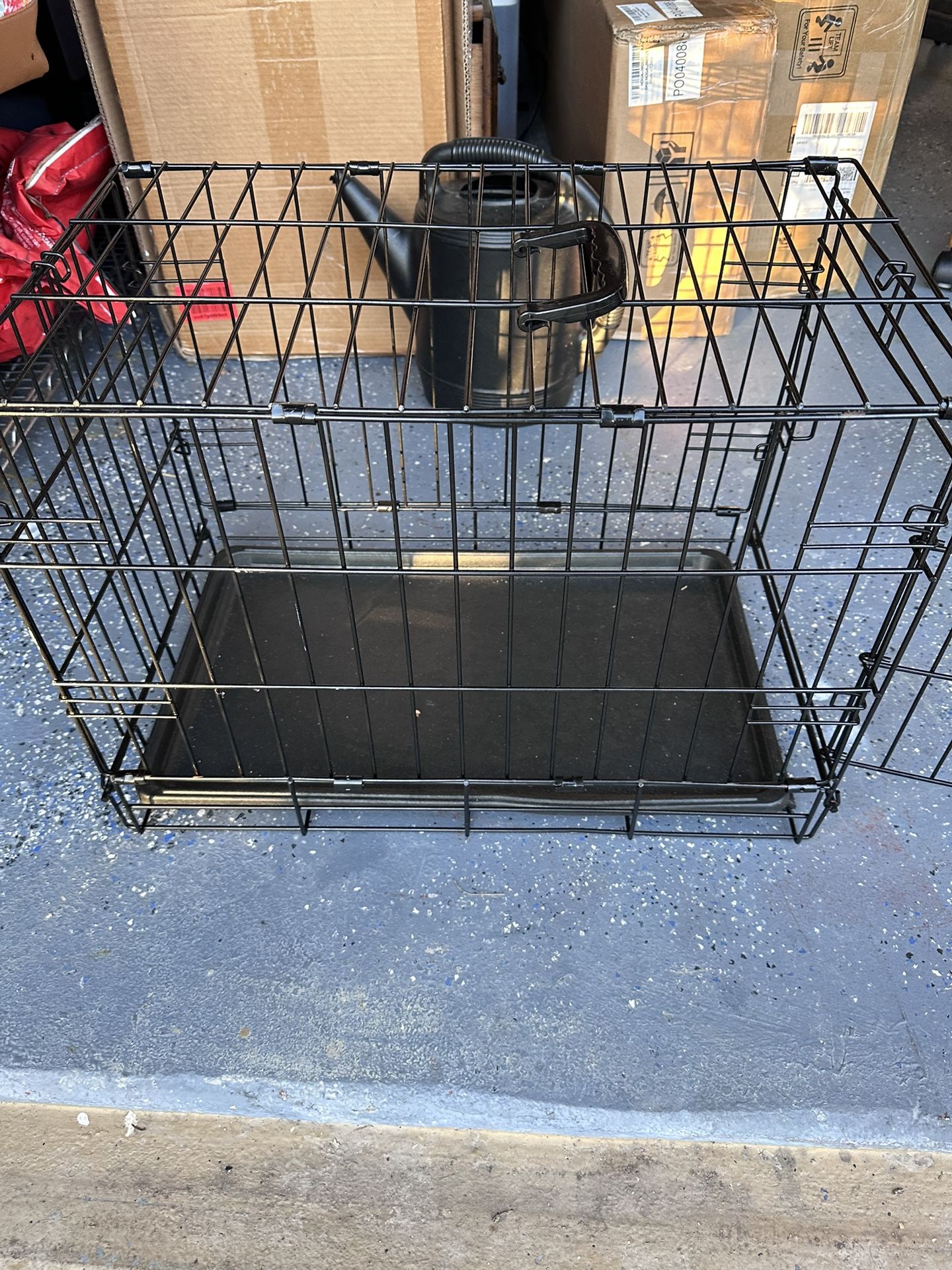 Dog crate