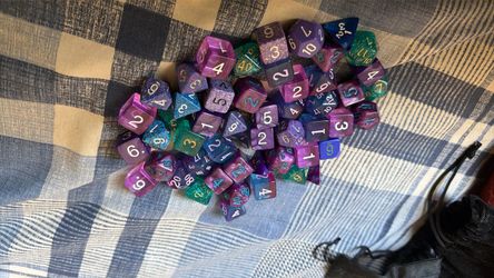 Gaming dice
