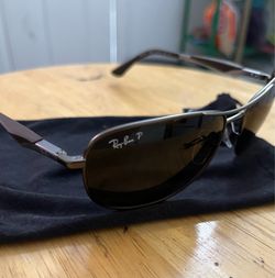 Ray-Ban