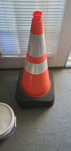 4 Orange Cones