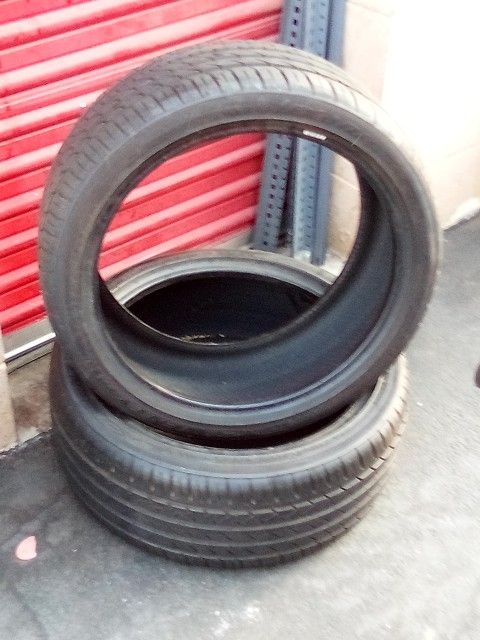 Radial Tubeless Tires, Extra Load 235/40zR 19 96W XL M+S