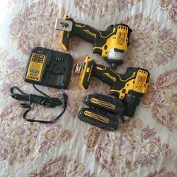 DEWALT IMPACT AND DRILL TWO PC COMBO 