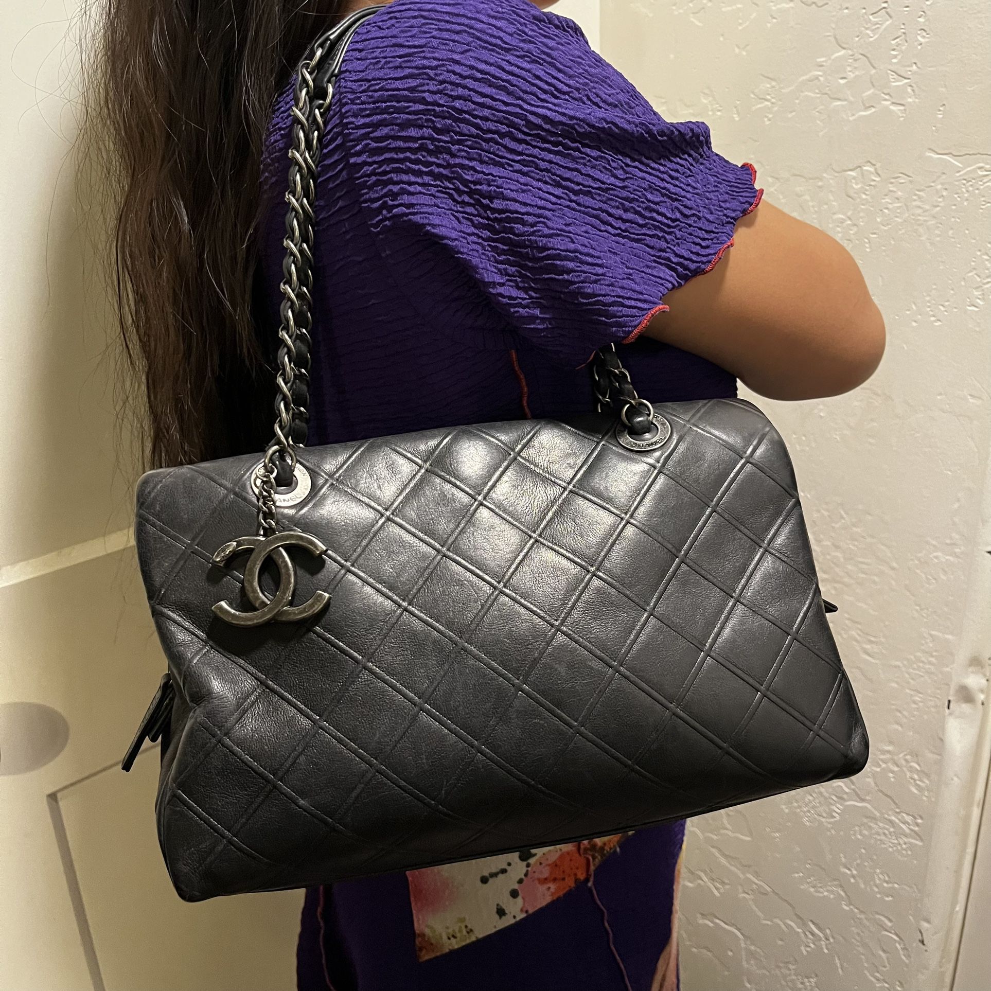 Chanel Matelasse Black Lambskin Chain Shoulder Bag
