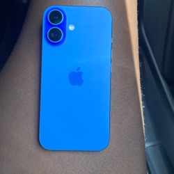 iPhone 16 ultramarine 