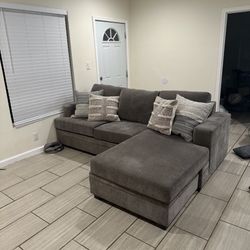 Small Sectional 