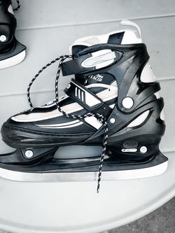 Boys ice skates