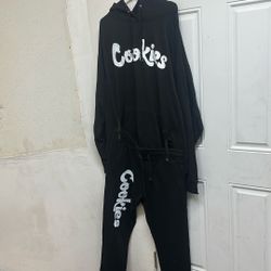 Cookies Hoodie And Pants  Offer