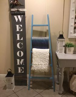 Blue and gray rustic blanket ladder