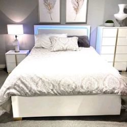 New 4pc bedroom set in box buy now pay later $39 down no credit needed