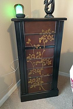 Pier 1 Imports Jewelry Chest